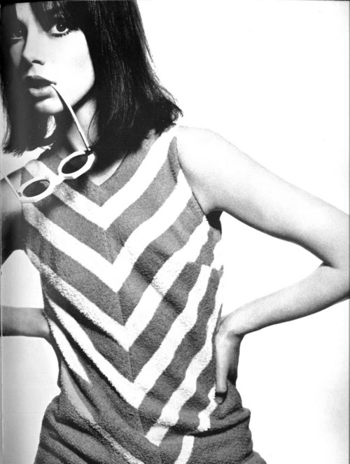 Jane Birkin-mod fashion-1960-in-SrtaJara.