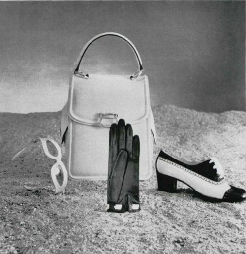 Mod-1968-black-and-white-complementos2