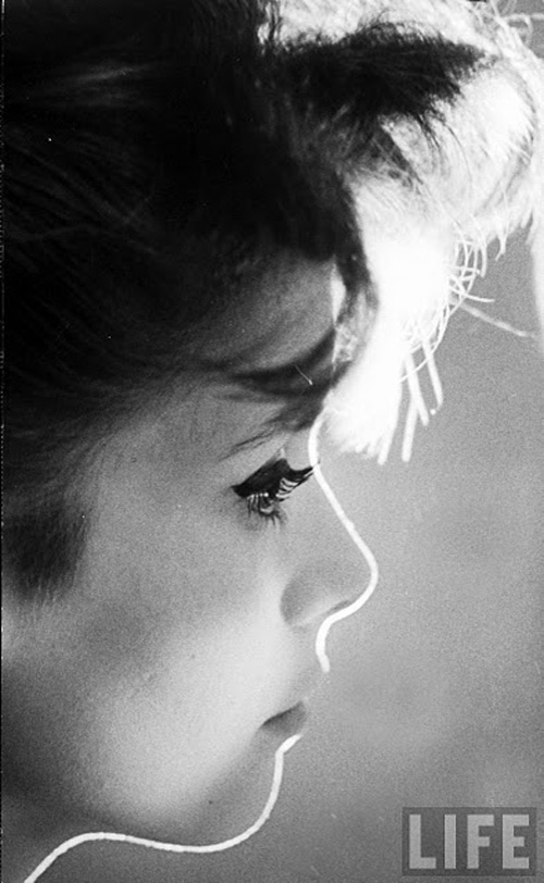 Catherine-Deneuve-0