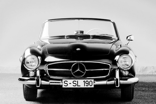 Mercedes-Benz-190-classic-car-0