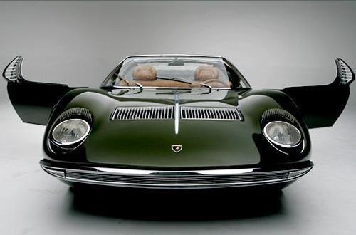 lamborguini-miura-road-1