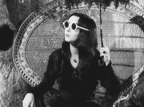 morticia-adams-fashion